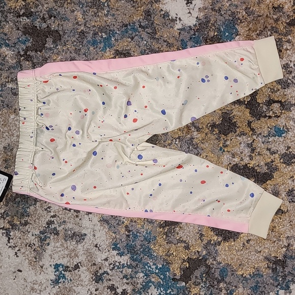 Nike Kids Matching Set - Cream with Pink and Purple Accents 24 Months - Picture 13 of 16